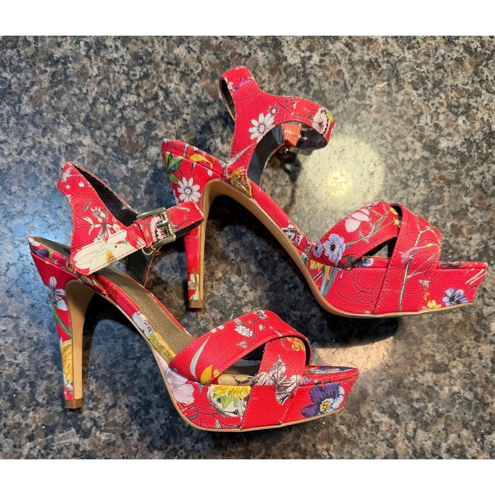 G BY GUESS Womens Red Floral Platform Sandals Ankle Strap Stiletto Heels Size 8M - Picture 2 of 6